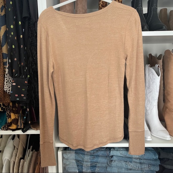A&F cozy Henley top - Picture 2 of 3